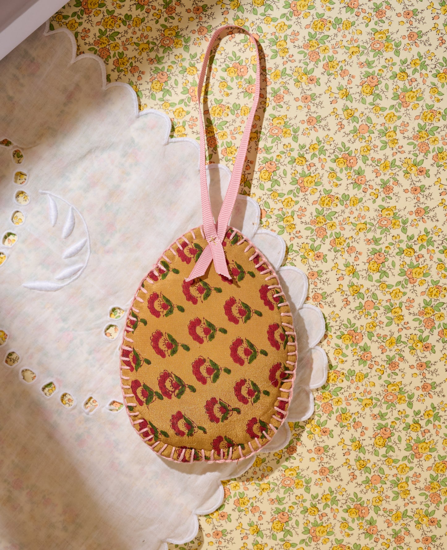 Silke påskeæg fra Sissel Edelbo